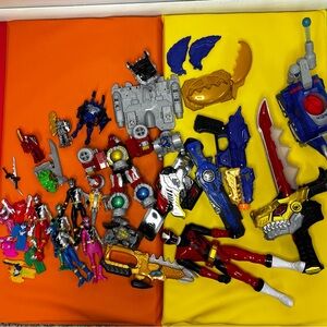 Power Ranger Action Figures and Toys Bundle
